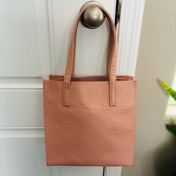 Ted Baker Blush Pink Floral Faux Leather Small Tote 10”x 9.75”x 4” - Picture 16 of 16